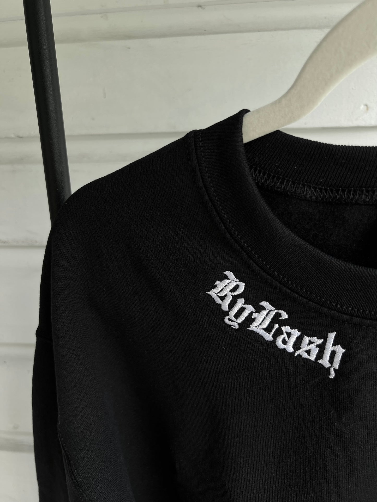 RyLash Embroidered Crewneck